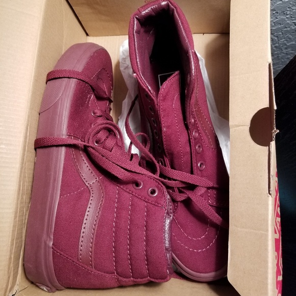 Brand New Vans - Picture 3 of 4